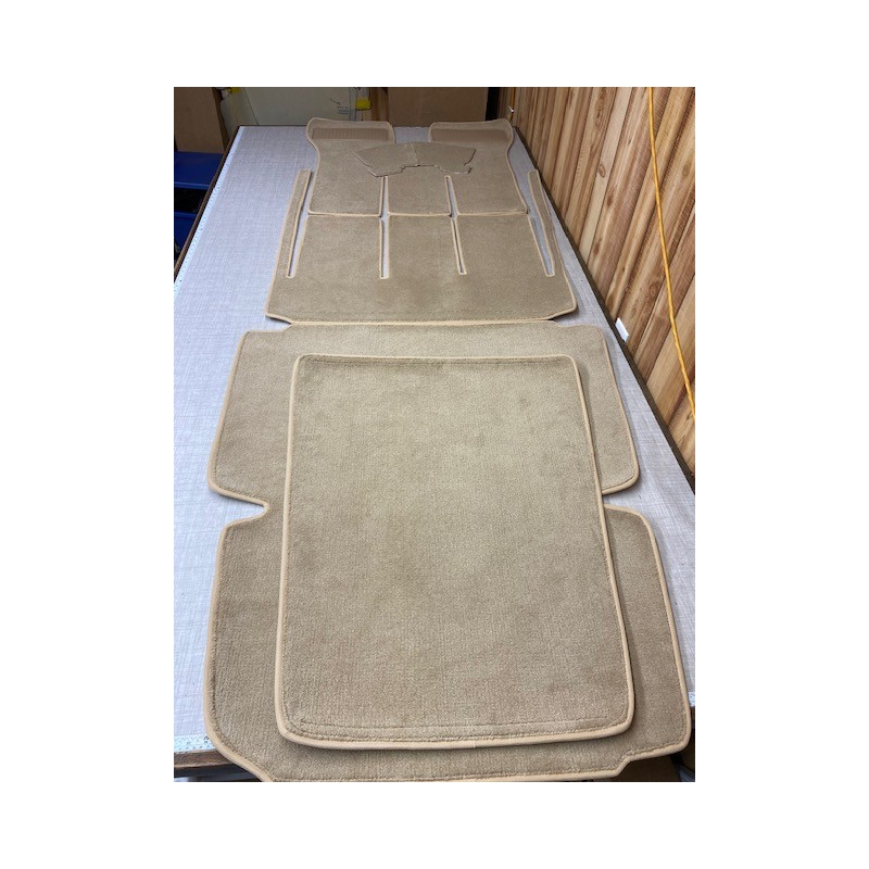 Cessna 172 Skyhawk Neutral Tan Carpet